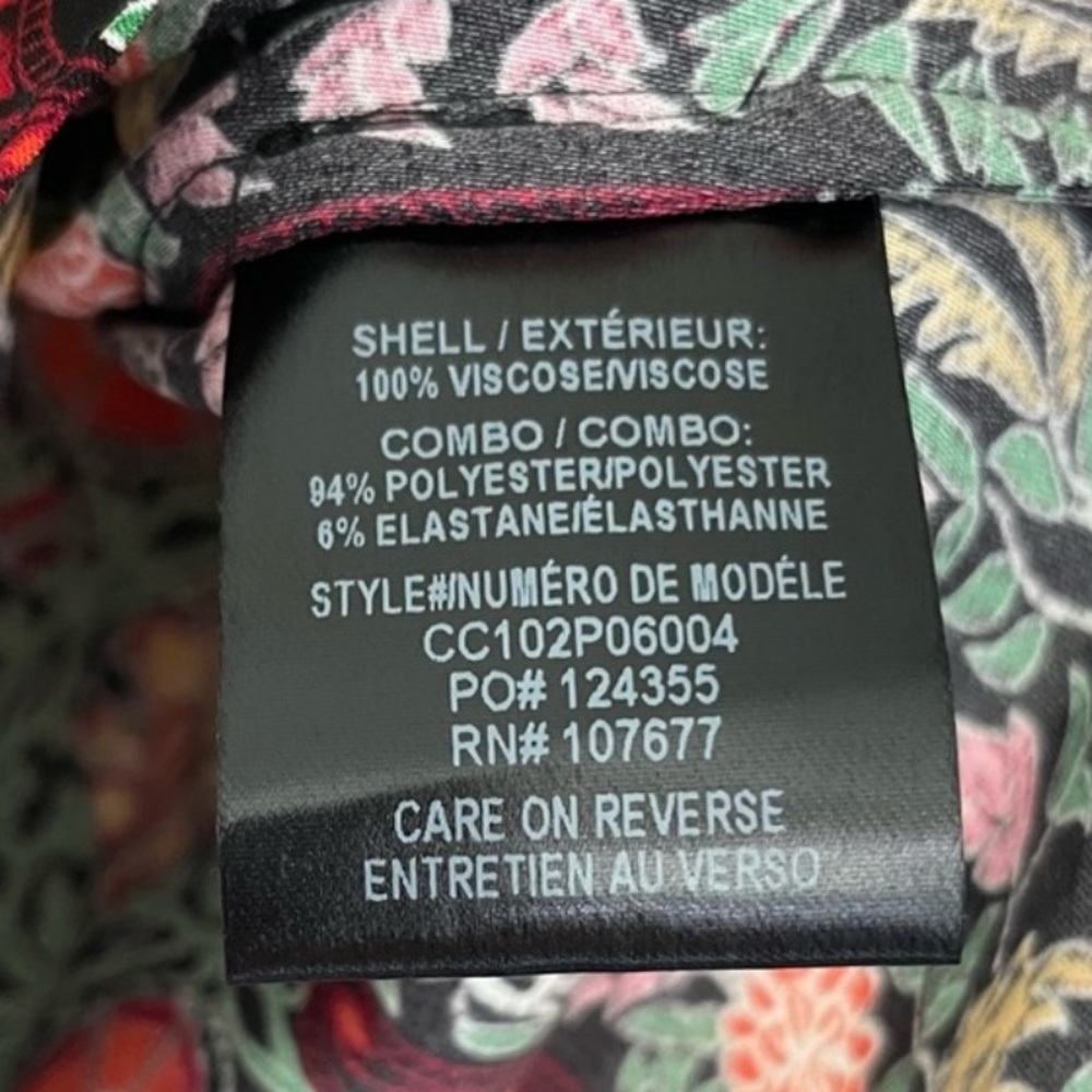 alice + olivia
Reilly Flower Pot-print blouse in Small - Picture 12 of 15